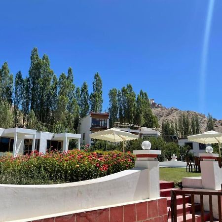 Hotel Ladakh Kingdom, Leh Esterno foto